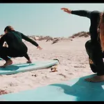 The Maverick Surfvillas Ostello Lourinhã