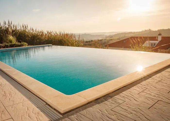 Vandrerhjem The Maverick Surfvillas Lourinhã