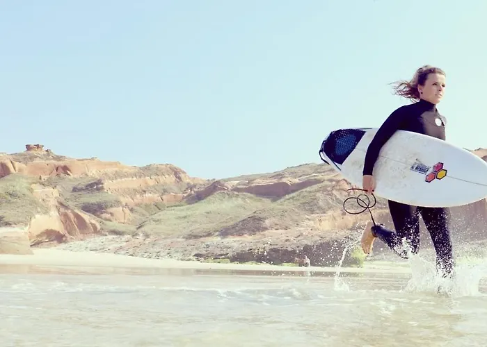 Vandrerhjem The Maverick Surfvillas Lourinhã