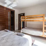 The Maverick Surfvillas Лориньян