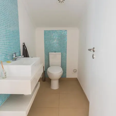 Хостел The Maverick Surfvillas