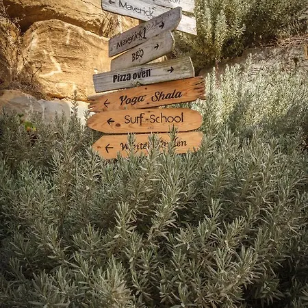 The Maverick Surfvillas * Lourinhã