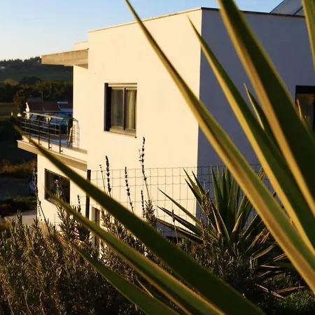 The Maverick Surfvillas * Лориньян