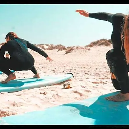 The Maverick Surfvillas Лориньян