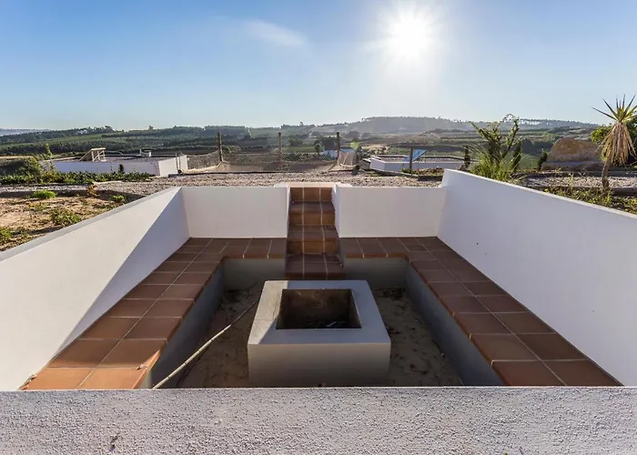 Хостел The Maverick Surfvillas *